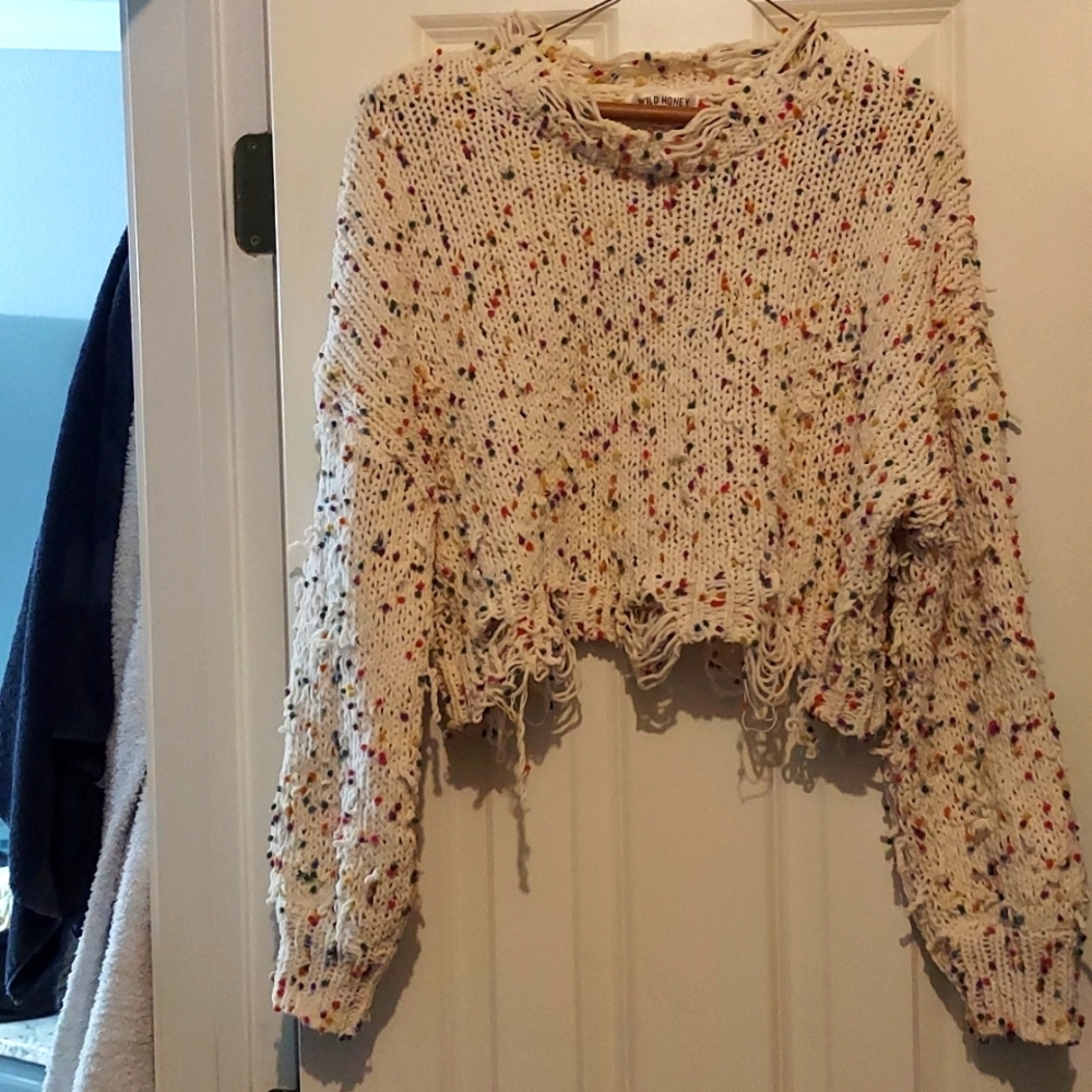 Cropped sweater